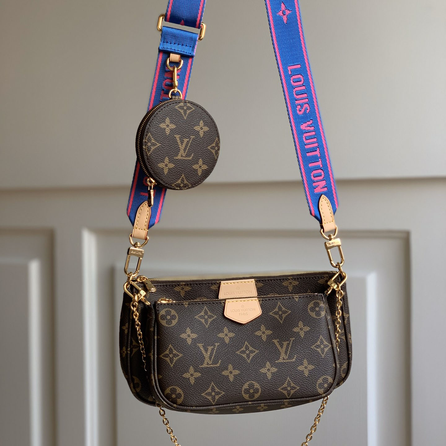 LOUIS VUITTON 루이비통 멀티 포쉐트 악세수아 M44813