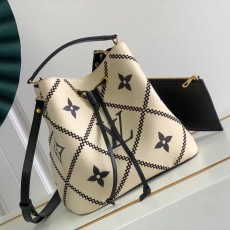 LOUIS VUITTON 루이비통 가방 M46023