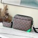 LOUIS VUITTON 루이비통 트리오 메신저 M46266