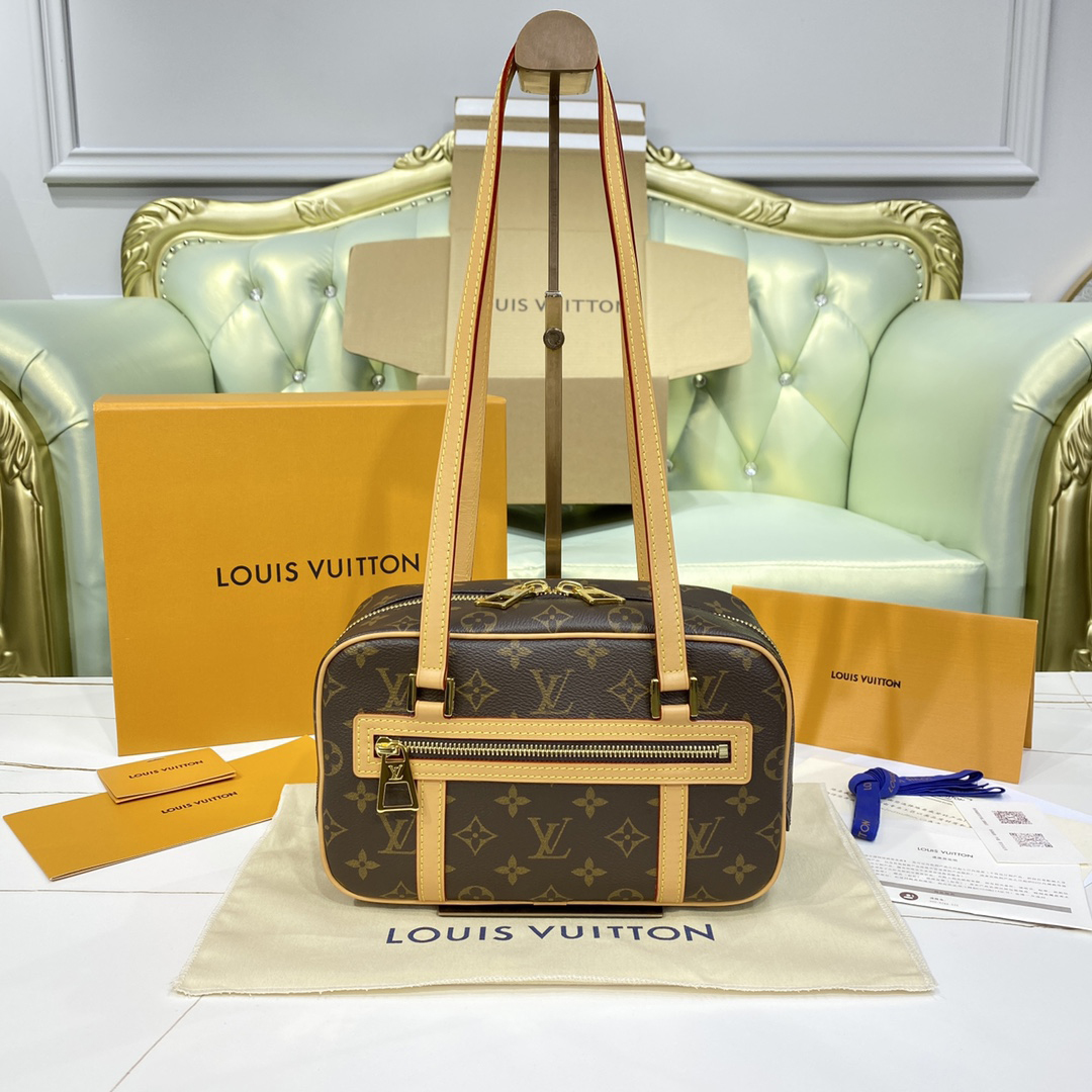 LOUIS VUITTON 루이비통 시테 M46321