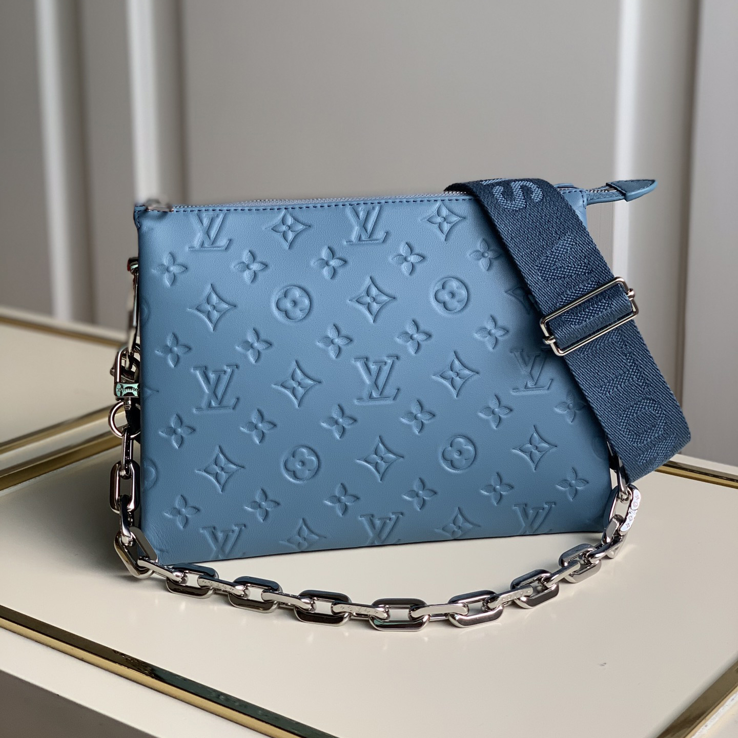 LOUIS VUITTON 루이비통 쿠상 PM M57793